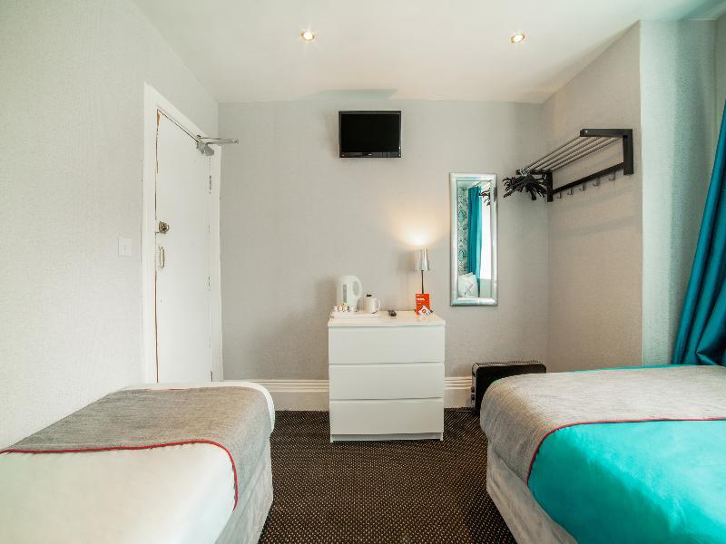 Bed & Breakfast Martells 2*