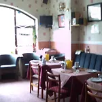Jollies Hotel