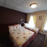 Albion Hotel