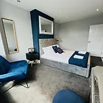 Waterloo House By Sasco