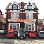 The Norwood Hotel For Groups-Blackpool Party Weekends (Adults Only)