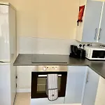 Arise Comfort Apartment - Clarendon Road Blackpool City Centre