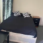Bairstow Lodge Hotel