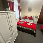 Greenmount Guest House - Pet Friendly No Extra - Central To Everything - Everyone Welcome