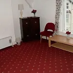 Lawnswood Holiday Apartments