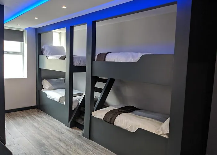 Vibe Holiday Apartments