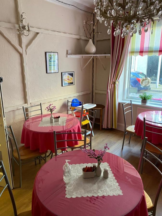 Kirkstead Bed & Breakfast Blackpool