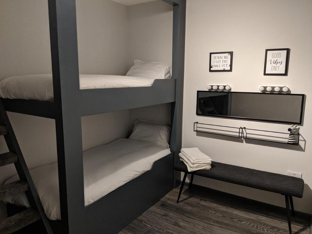 Vibe Holiday Aparthotel 2*