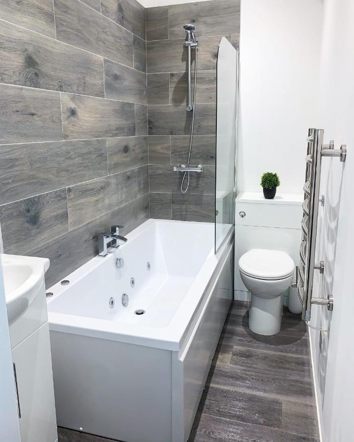 Luxury Hottub & Jacuzzi Blackpool