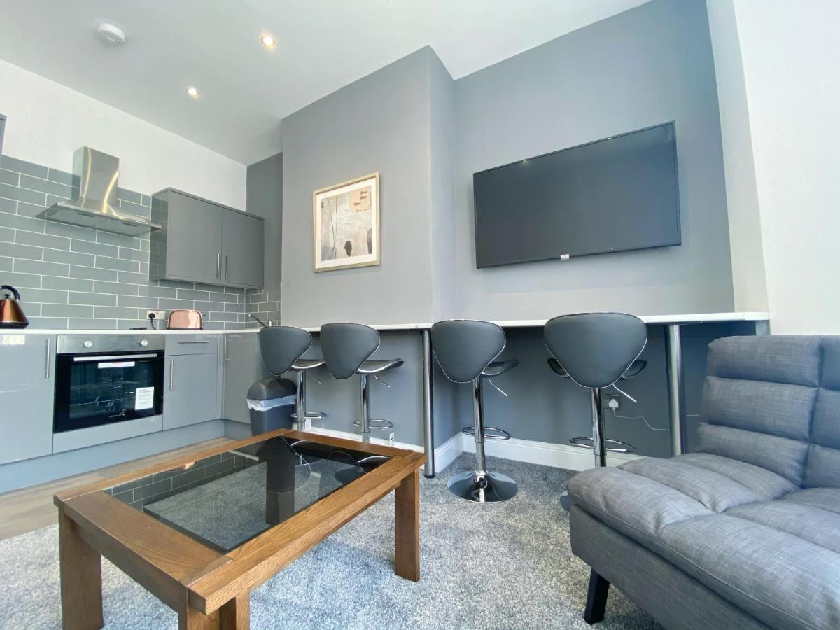 Mayfair - 3x Bathrooms Close To Seafront Apartment