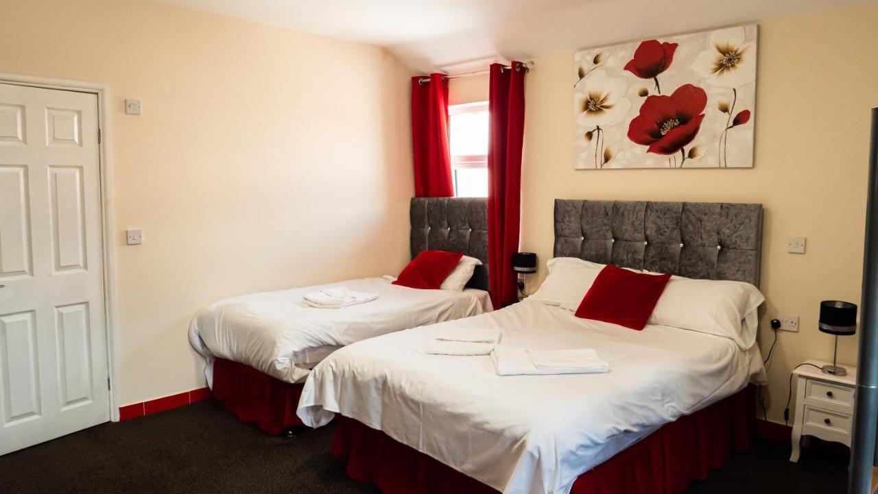 Hotel Hello Roomz - Pleasure