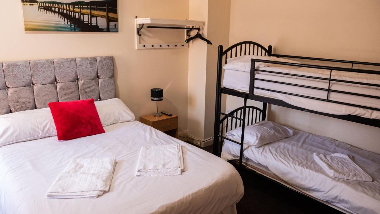 Hello Roomz - Pleasure Hotel Blackpool