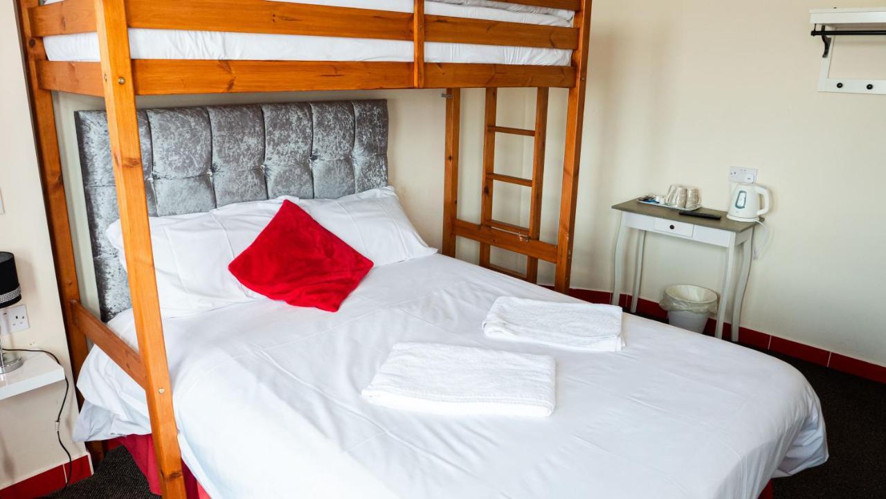 Hotel Hello Roomz - Pleasure