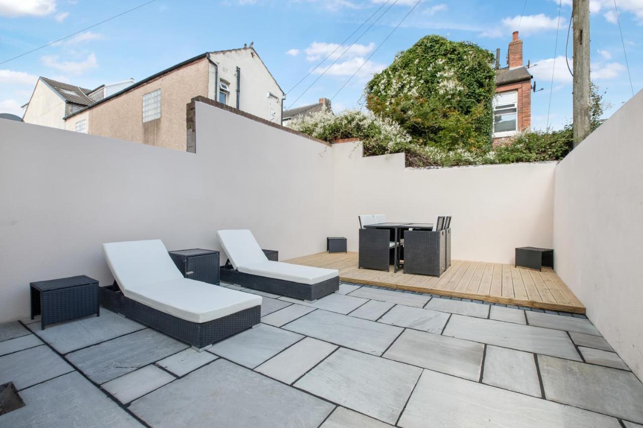Mixies Manor By Sasco Blackpool