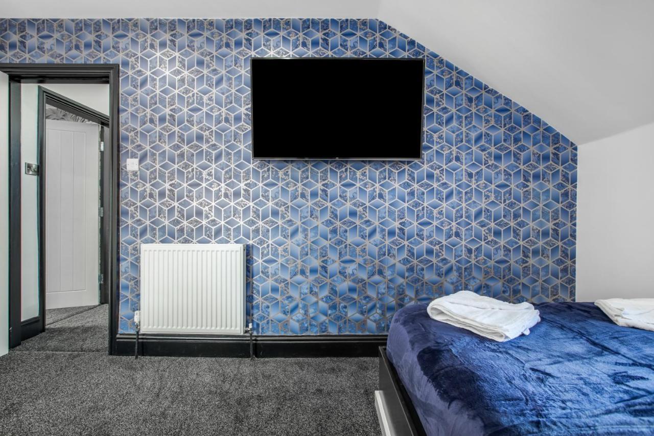 Mixies Manor By Sasco Blackpool