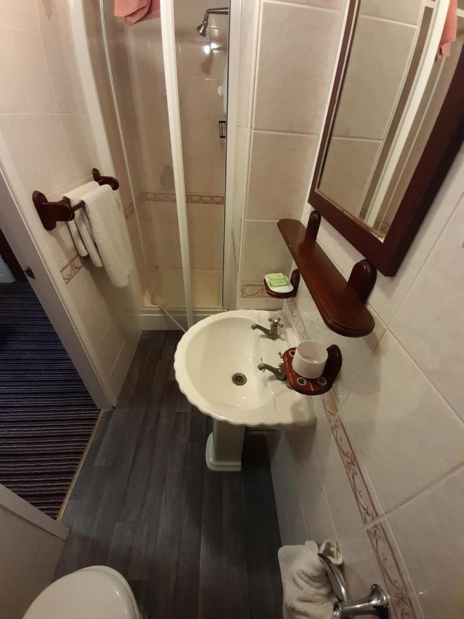 Bed & Breakfast Albion 3*