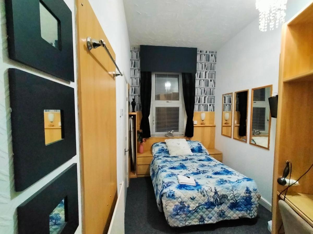 Babylon Hotel 5*