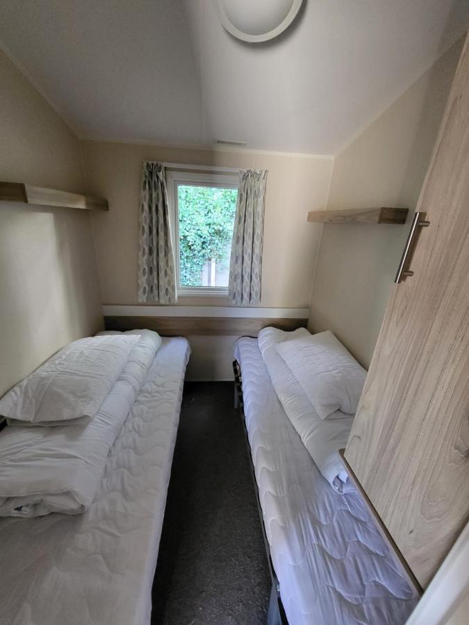 Caravan Kensington 46 At Marton Mere
