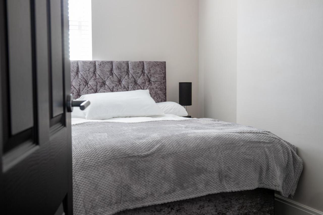 Withnell - Three Apartment *