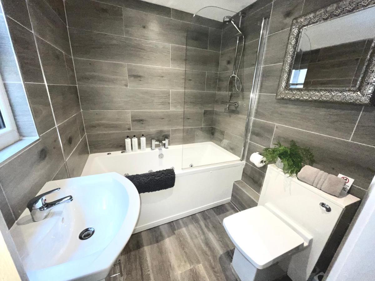 Luxury Hottub & Jacuzzi Blackpool