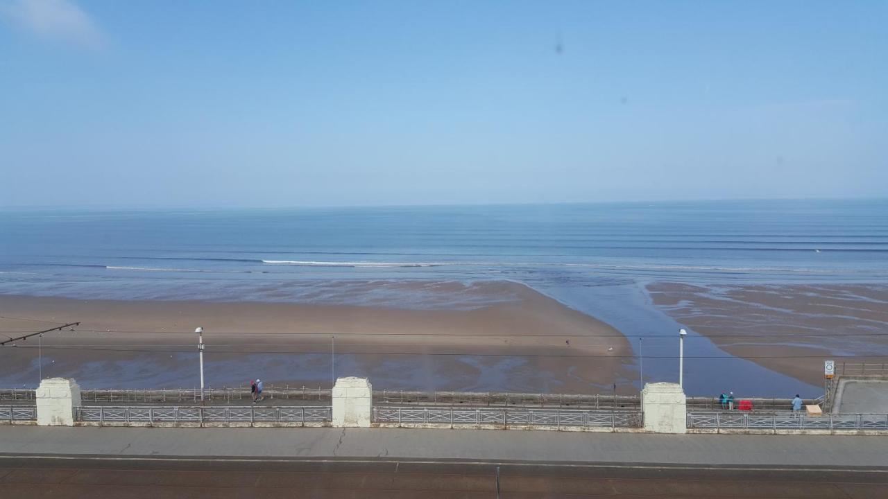 Bed & Breakfast The Coast 3*