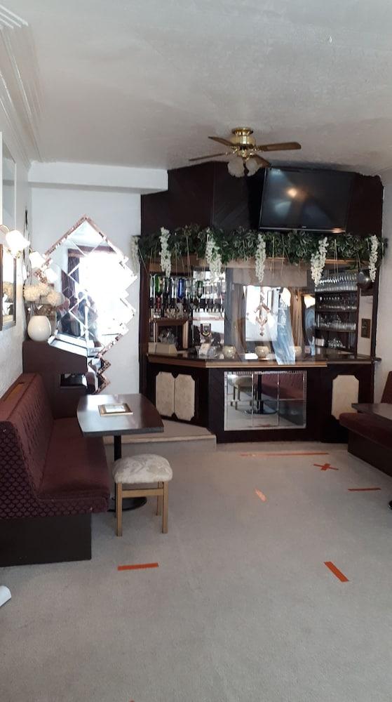 Hotel Aysgarth House 3*