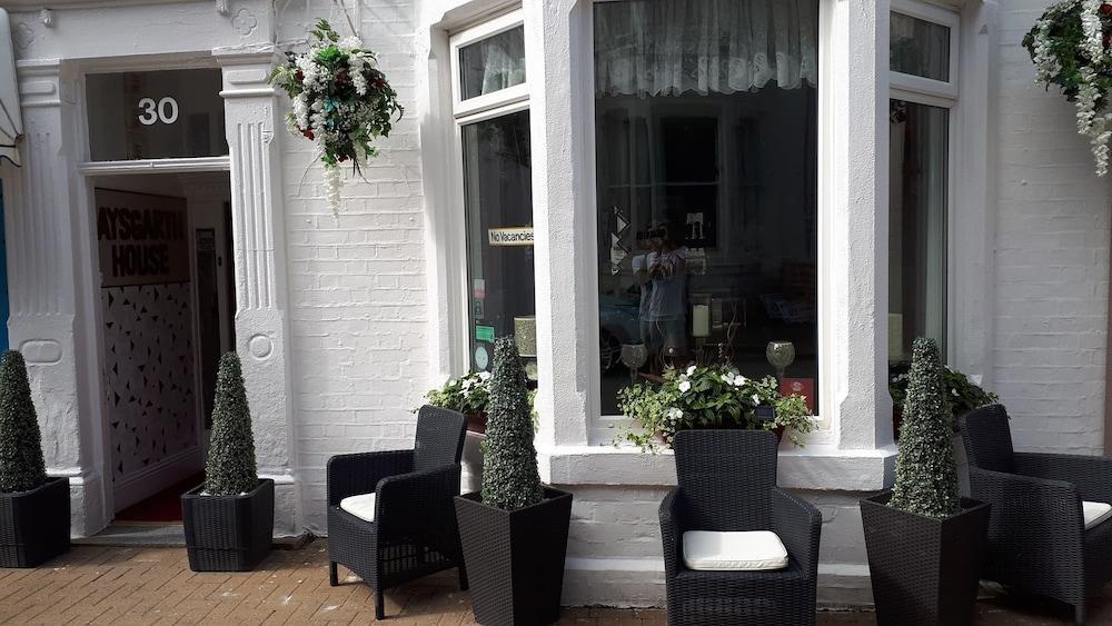 Aysgarth House 3* Blackpool