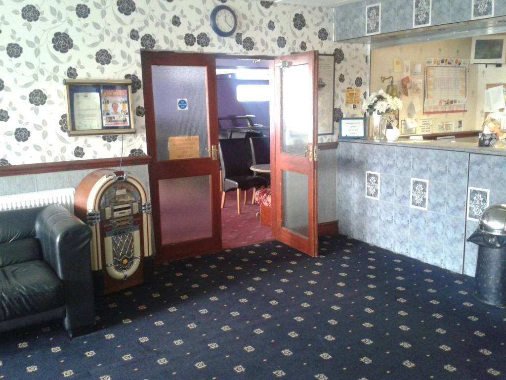Sunnyside Guest house *