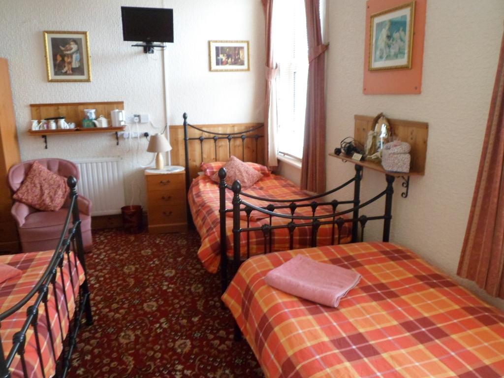 Hotel Camelot - Couples Only 3*