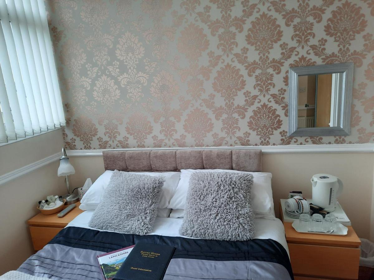 Surrey House Guest house 4*
