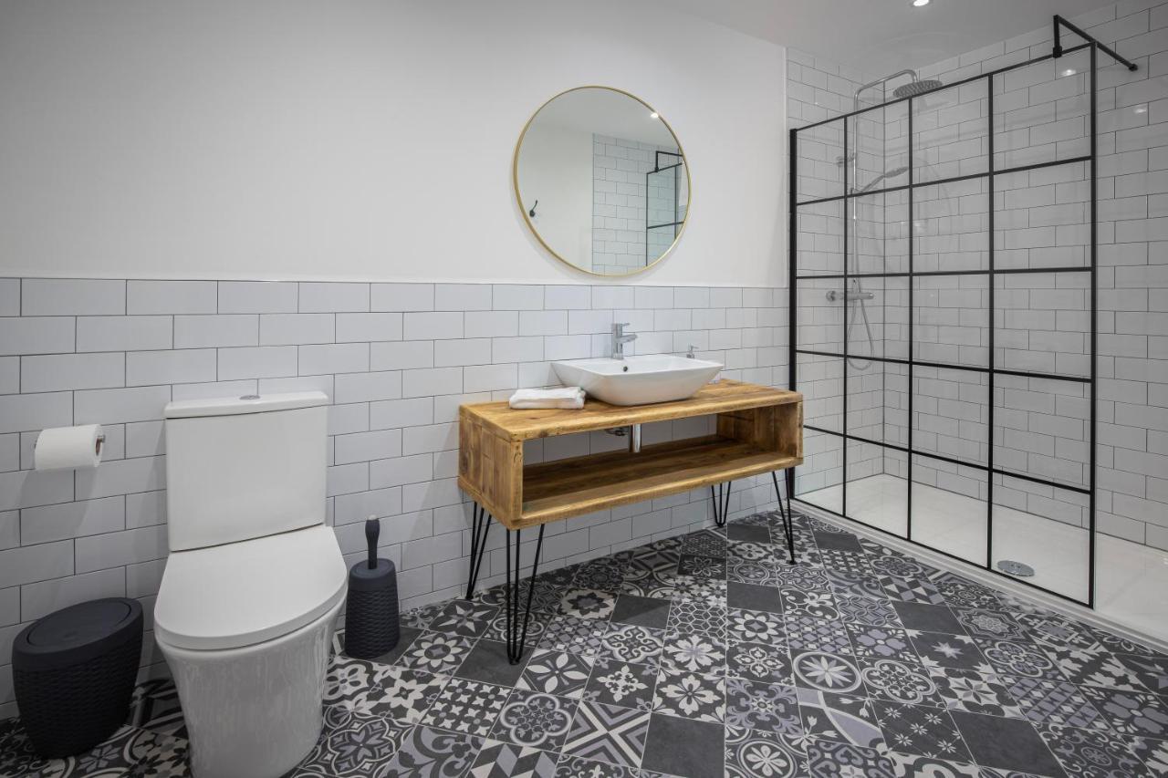 Apartment Blueberries By Sasco *