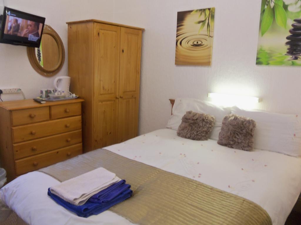 Ardsley Hotel Guest house