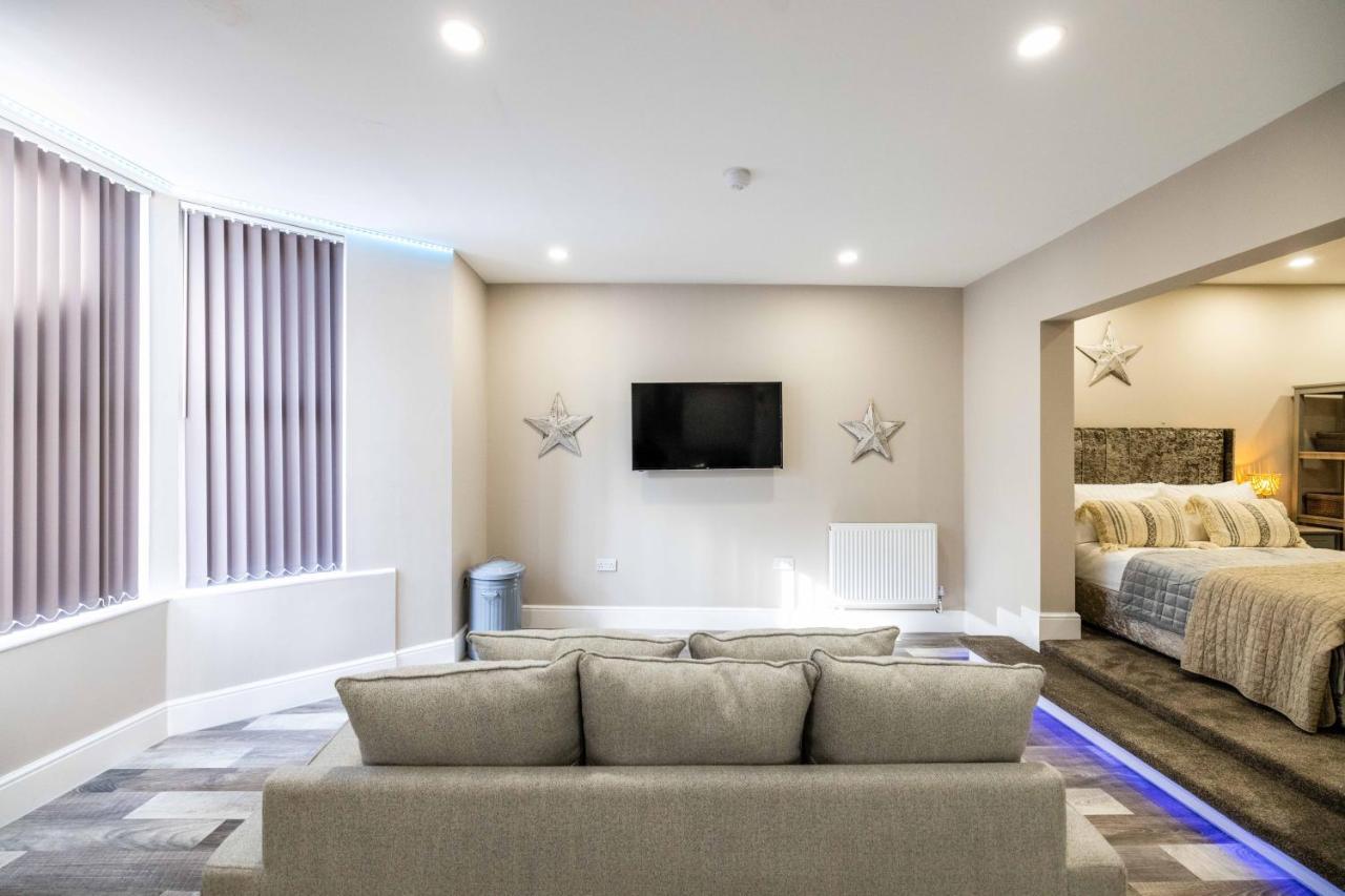 Vixen Apartment Blackpool