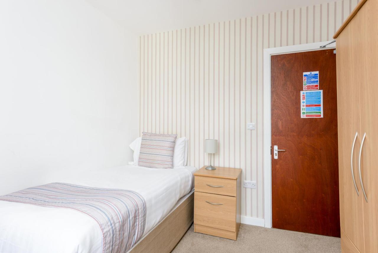 Daish's Hotel 3*