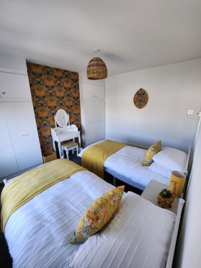 Holiday home Delightful Newly Renovated 3-bed House With Garden Hut Blackpool