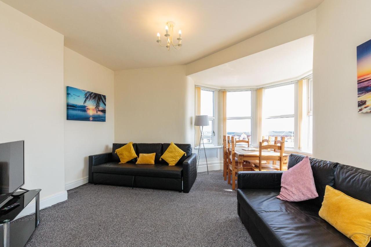 Cherry - Mango Apartment Blackpool