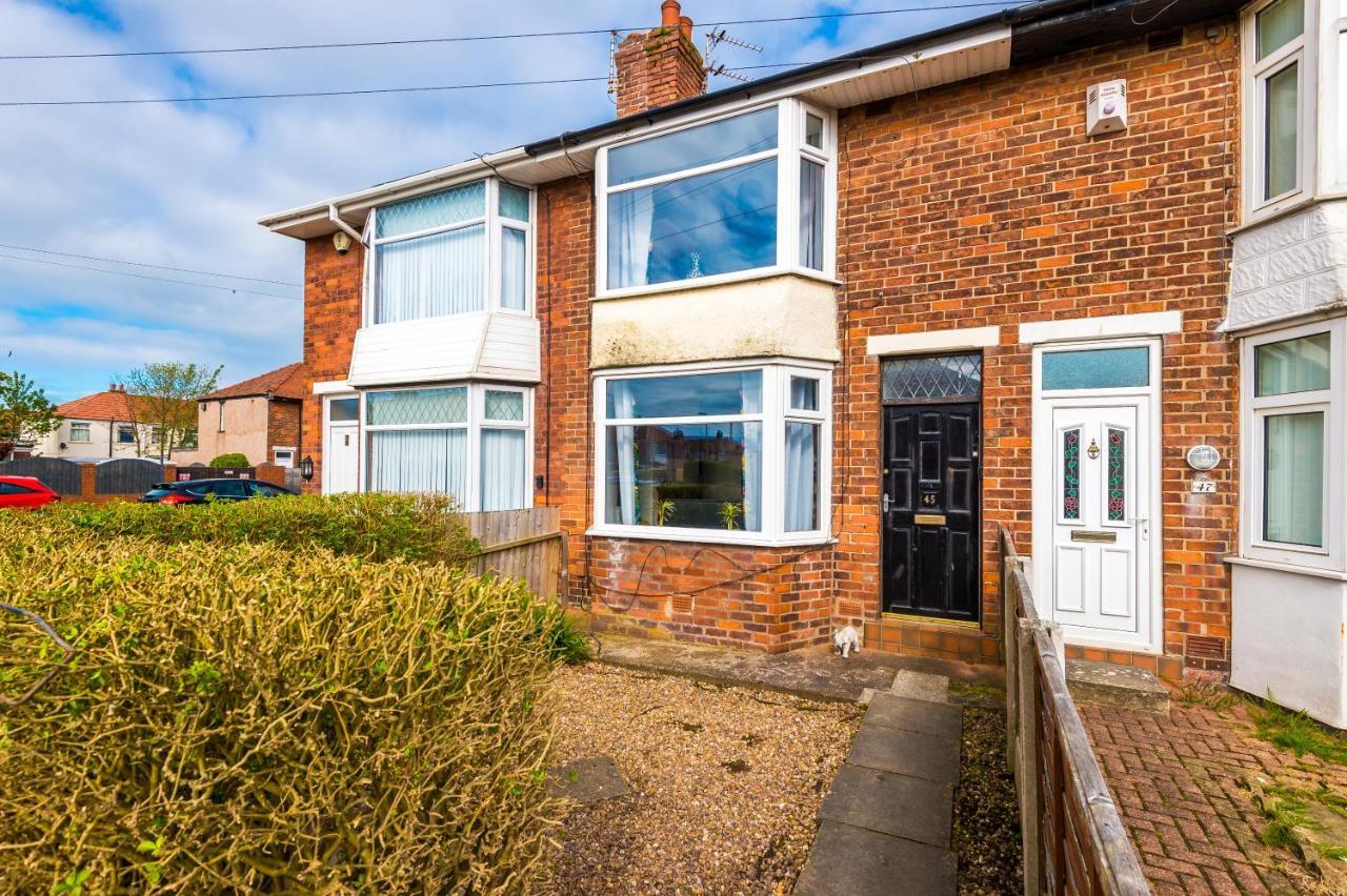Rosedale Avenue * Blackpool