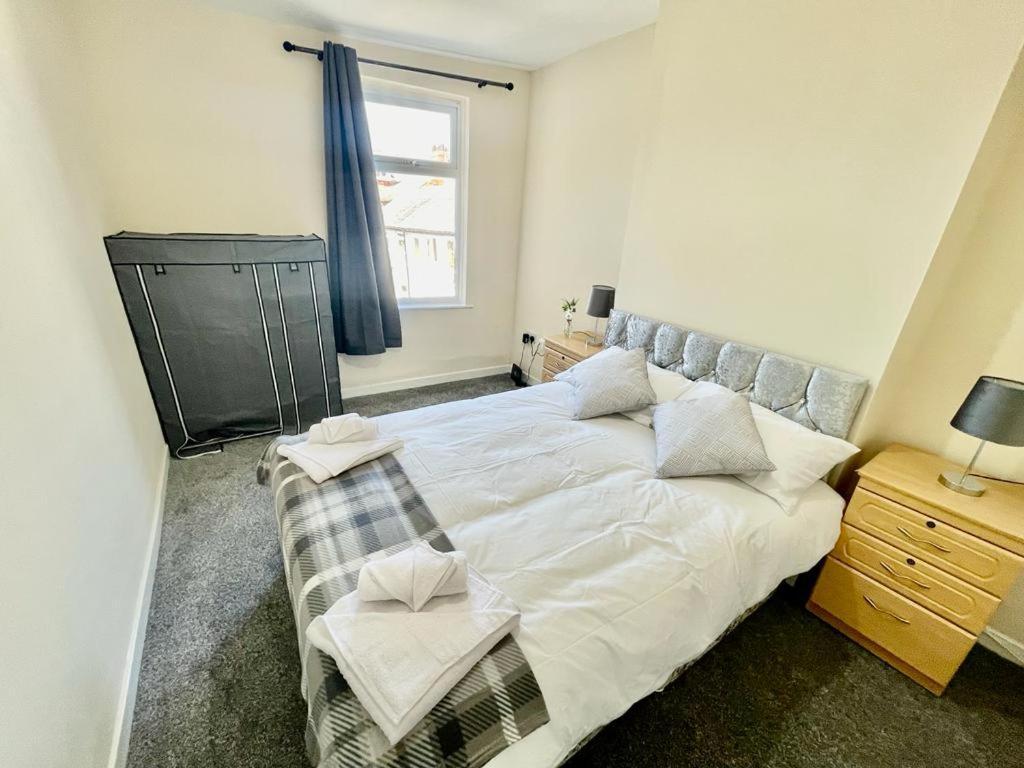Arise Comfort - Clarendon Road City Centre Apartment