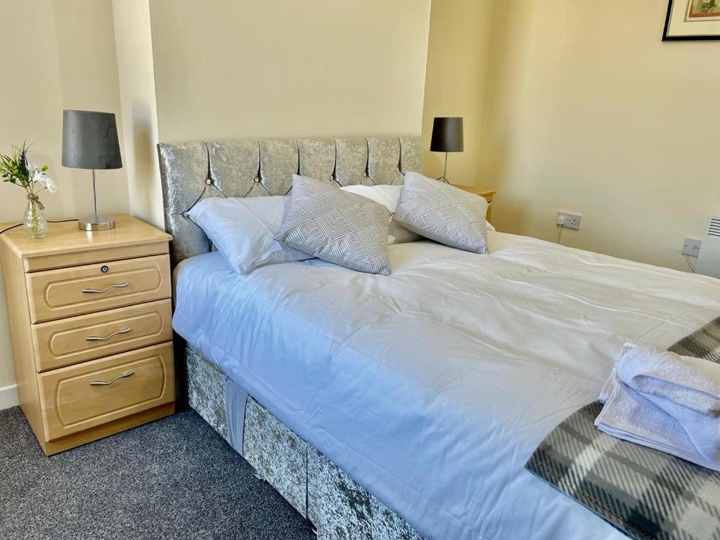 Arise Comfort - Clarendon Road City Centre Apartment *