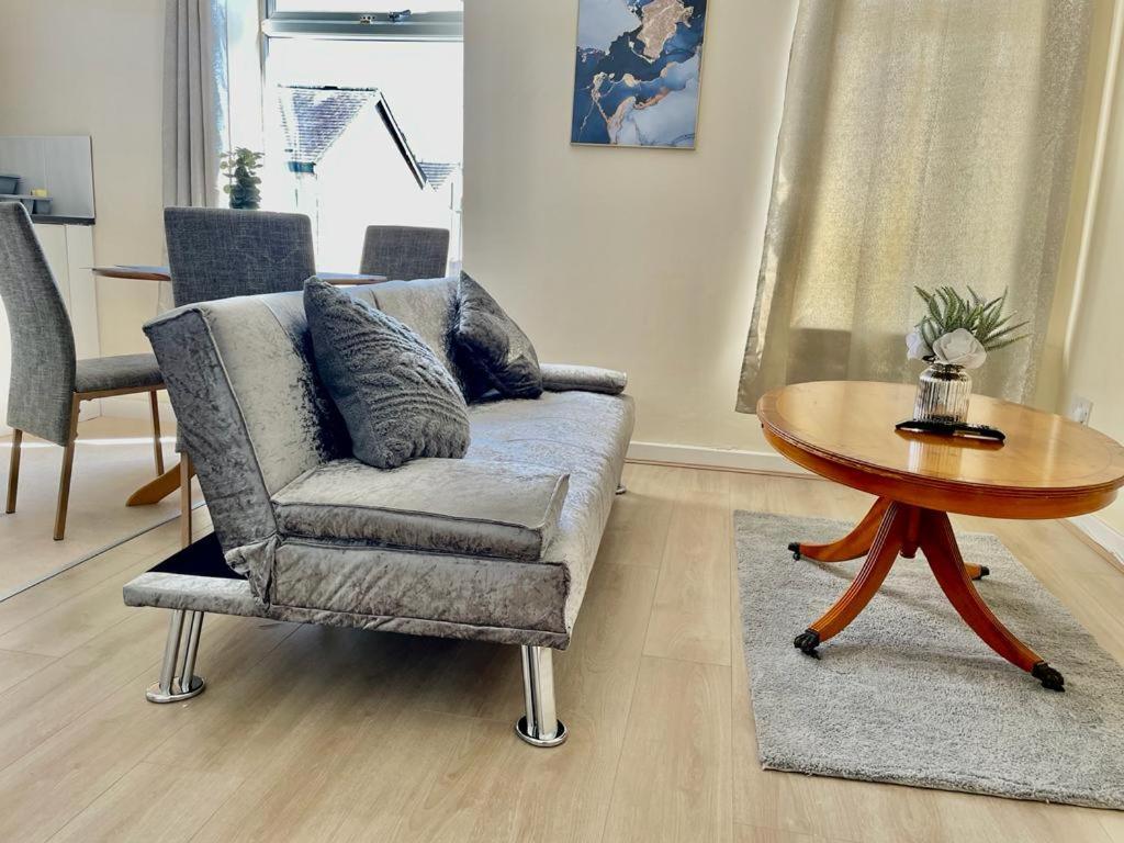 Arise Comfort - Clarendon Road City Centre Apartment Blackpool
