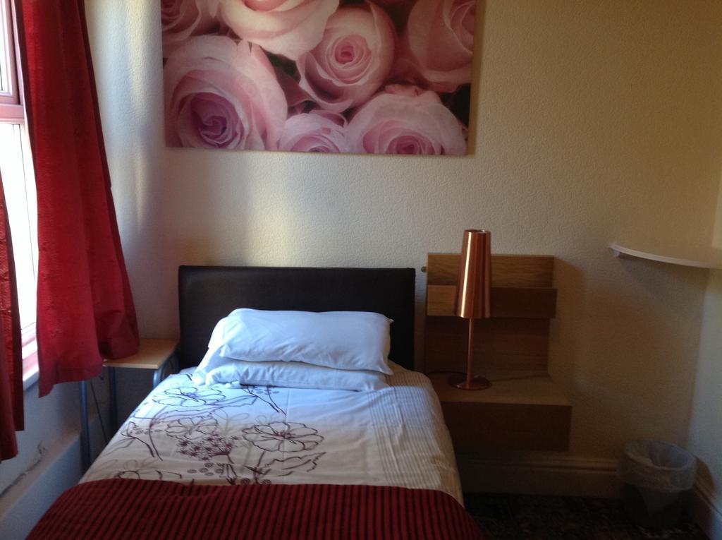 Hotel Cowley