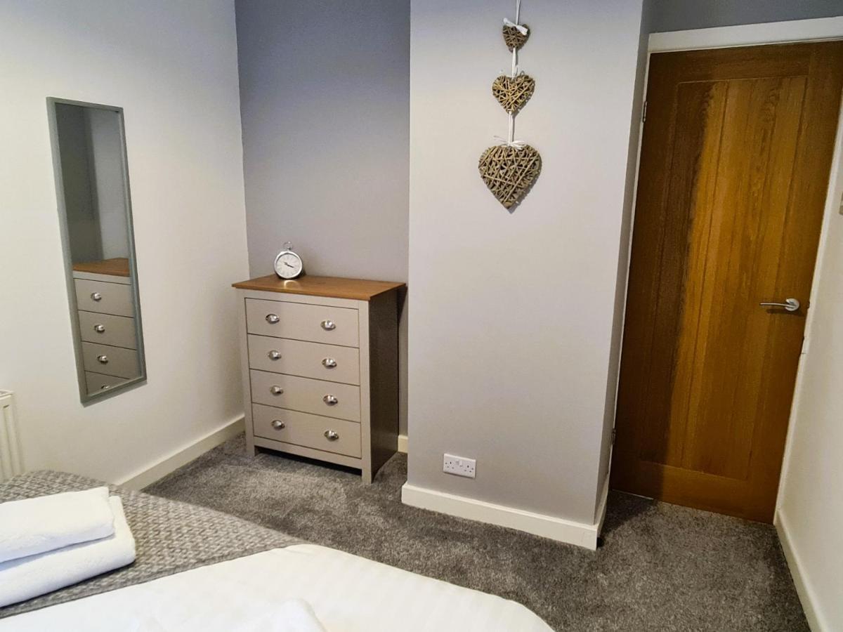 Tower Views 2 Bedroom House With Private Parking Holiday home Blackpool