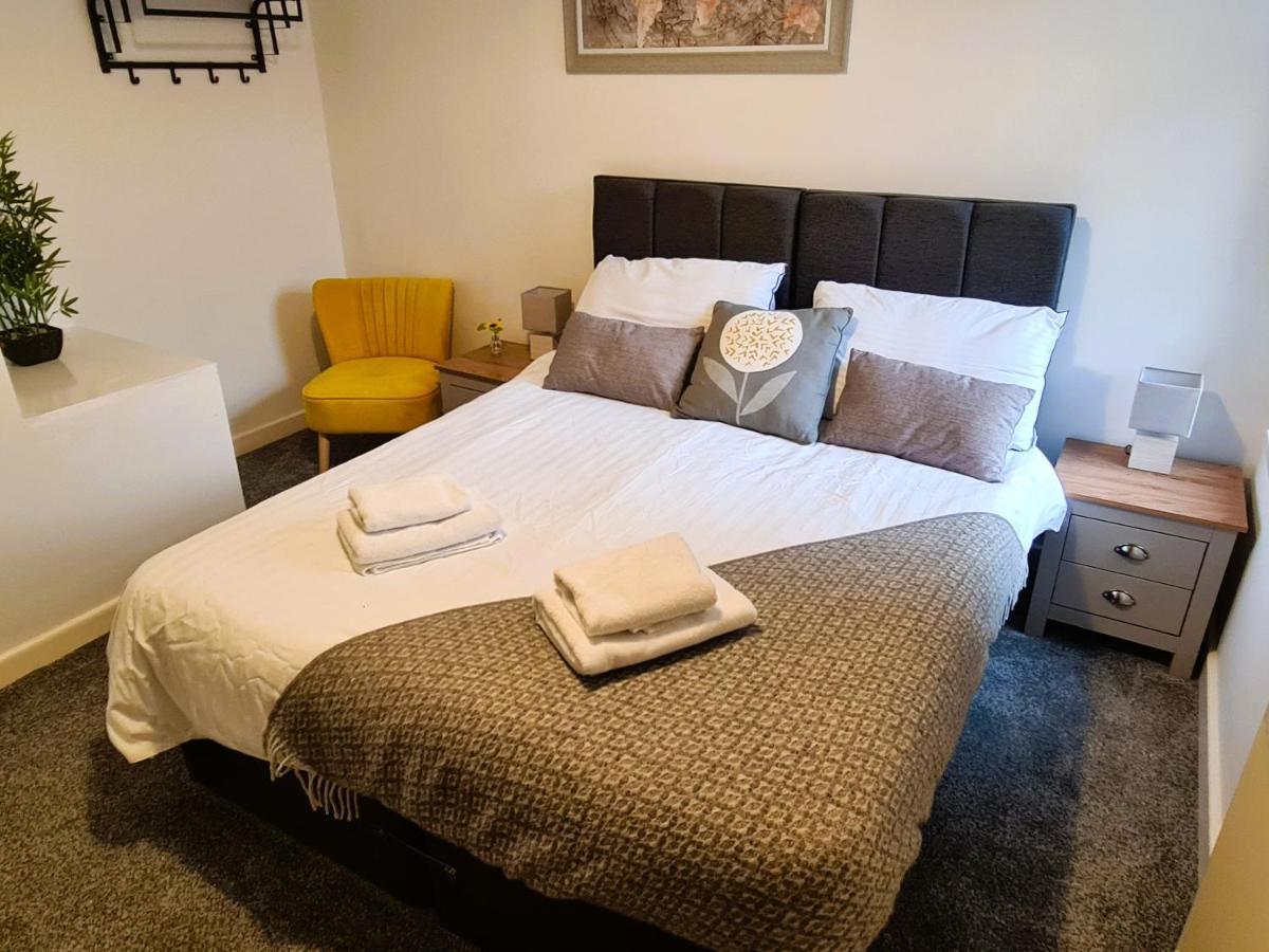 Tower Views 2 Bedroom House With Private Parking Blackpool
