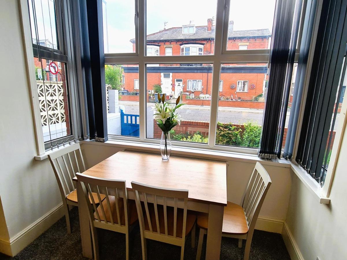 Holiday home Tower Views 2 Bedroom House With Private Parking *