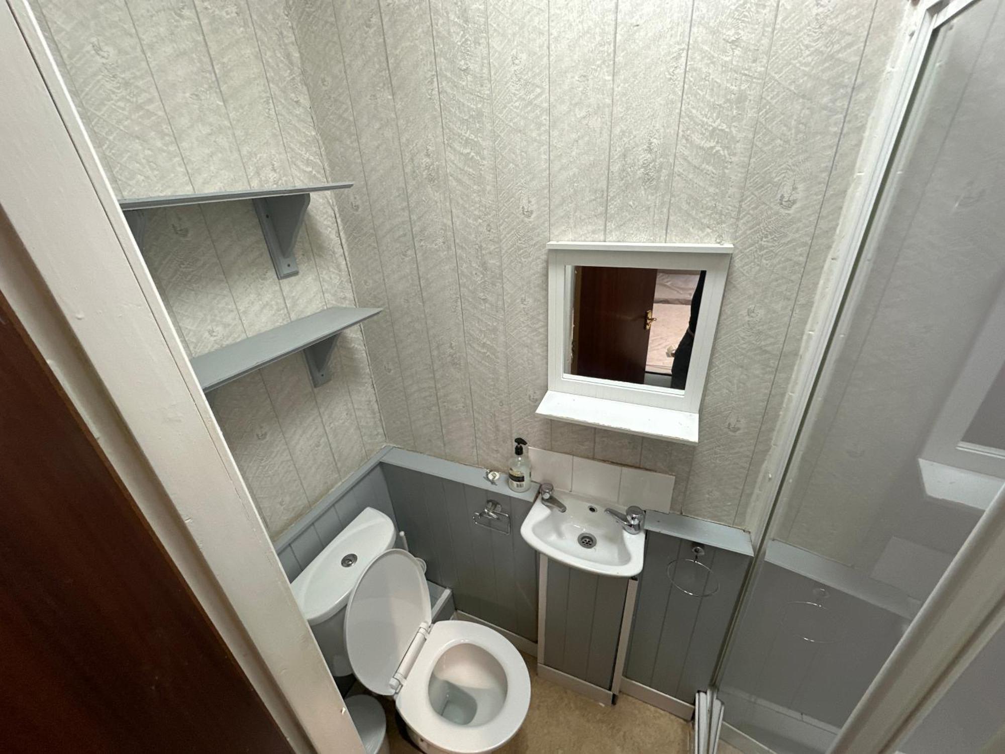 Greenmount - Pet Friendly No Extra - To Everything - Everyone Welcome Guest house Blackpool