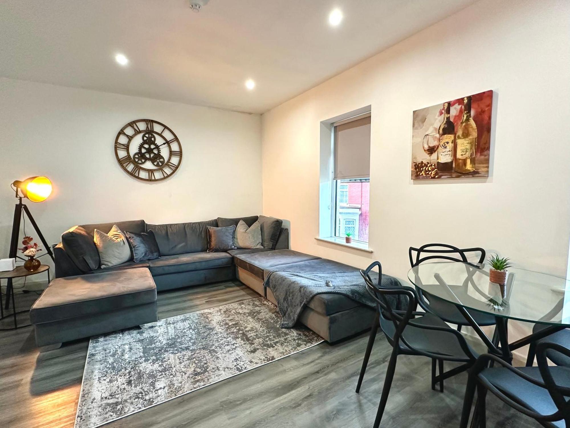 York Street By Service Apartment