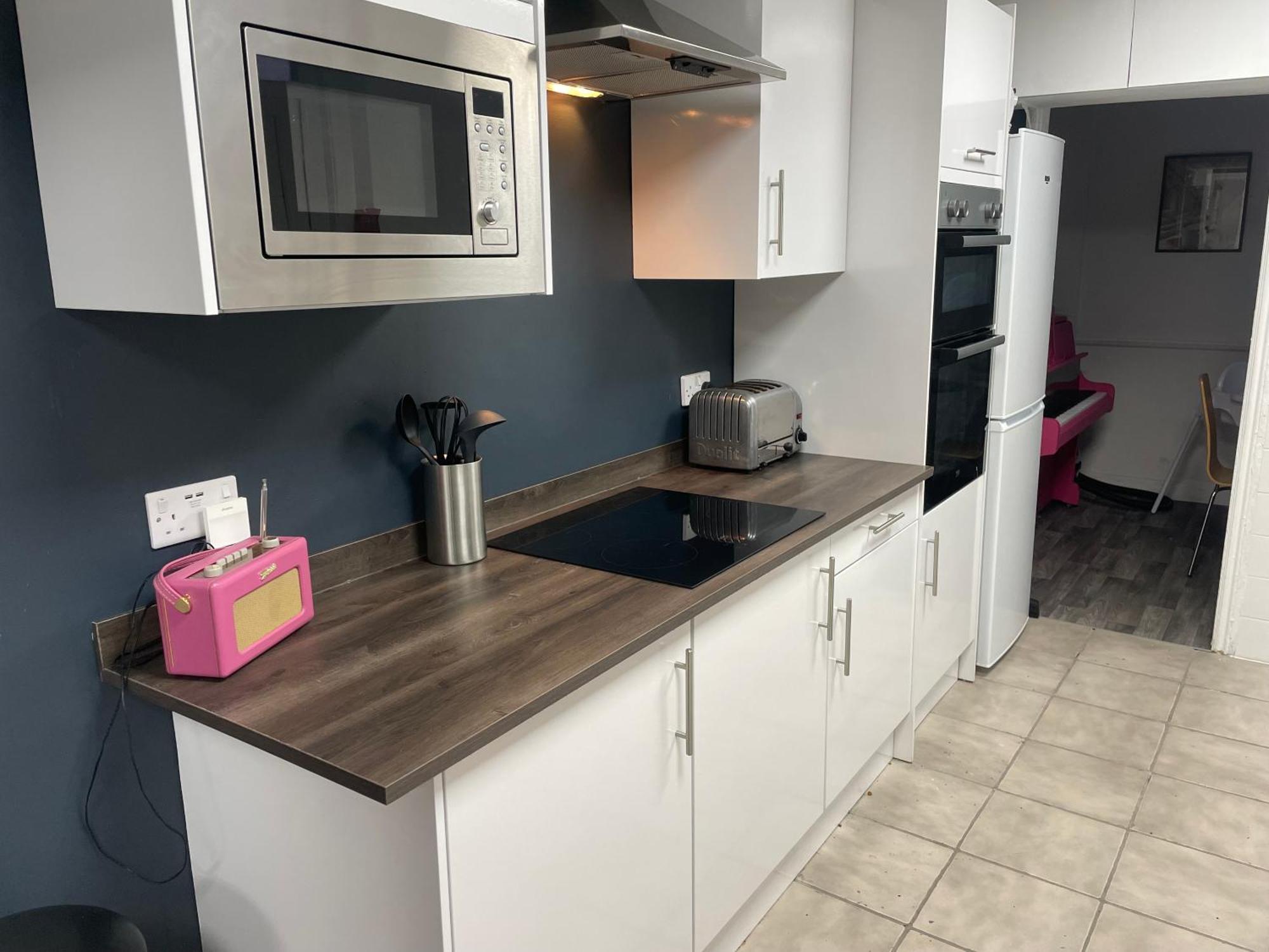 Magenta Melodies, 5 Bedroom House Blackpool