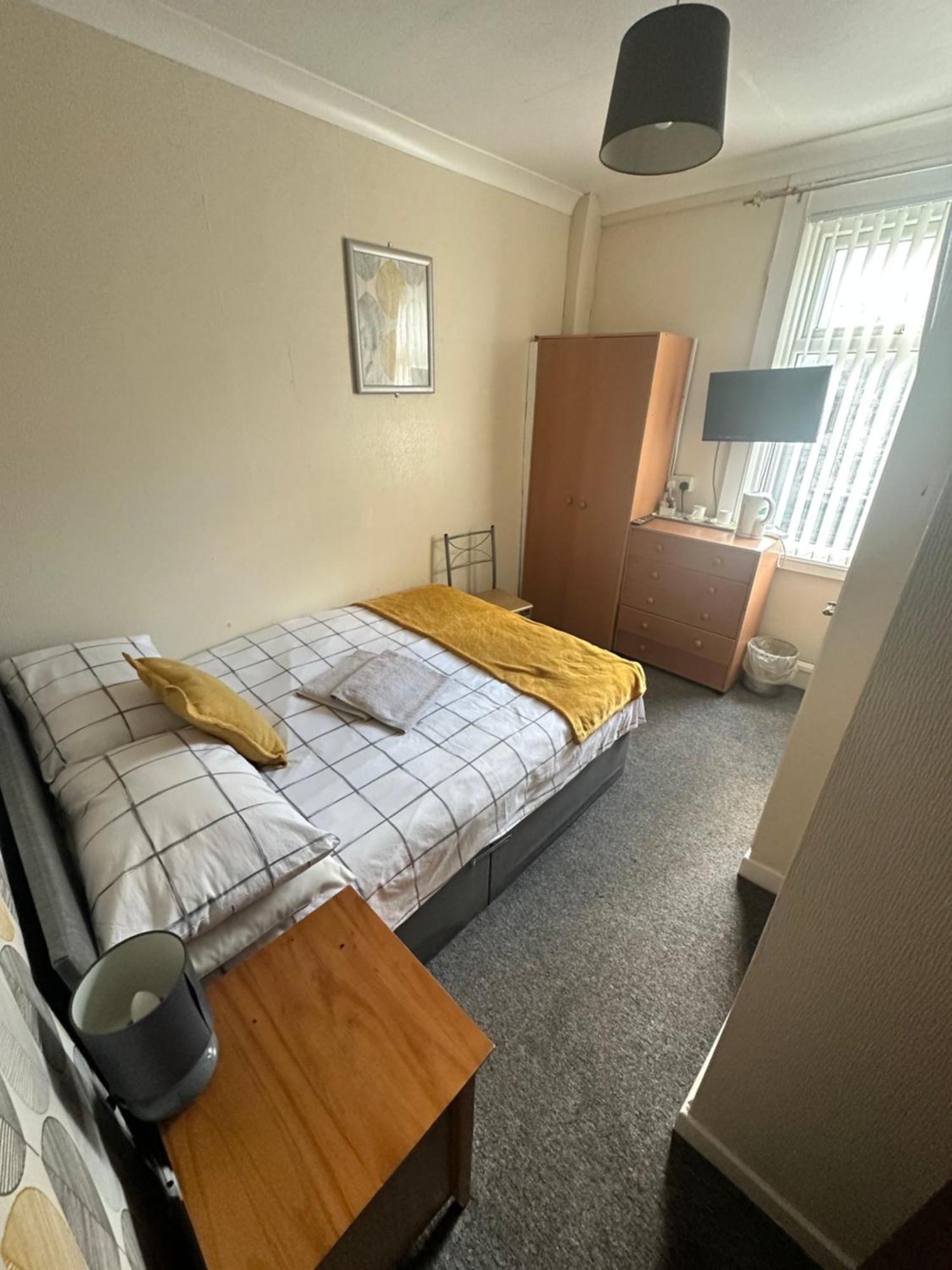 Guest house Greenmount - Pet Friendly No Extra - To Everything - Everyone Welcome