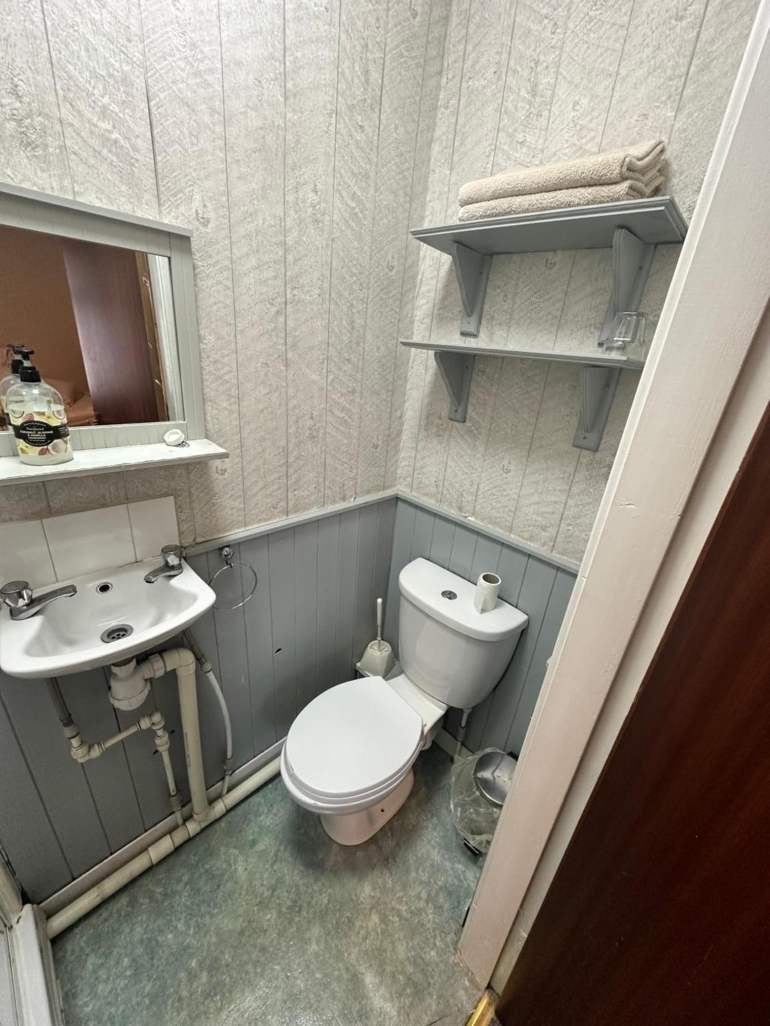 Greenmount - Pet Friendly No Extra - To Everything - Everyone Welcome Guest house
