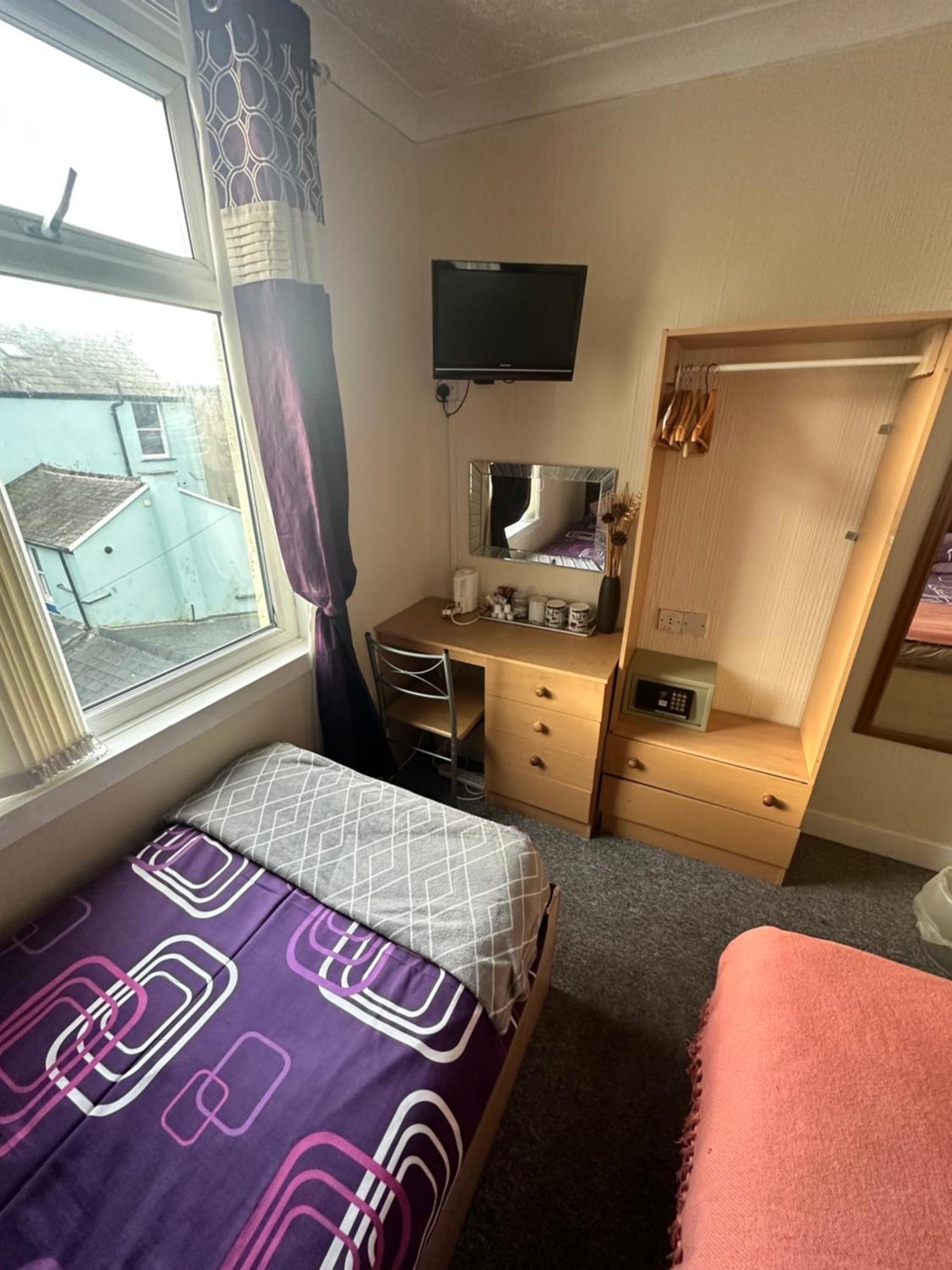 Greenmount - Pet Friendly No Extra - To Everything - Everyone Welcome Blackpool